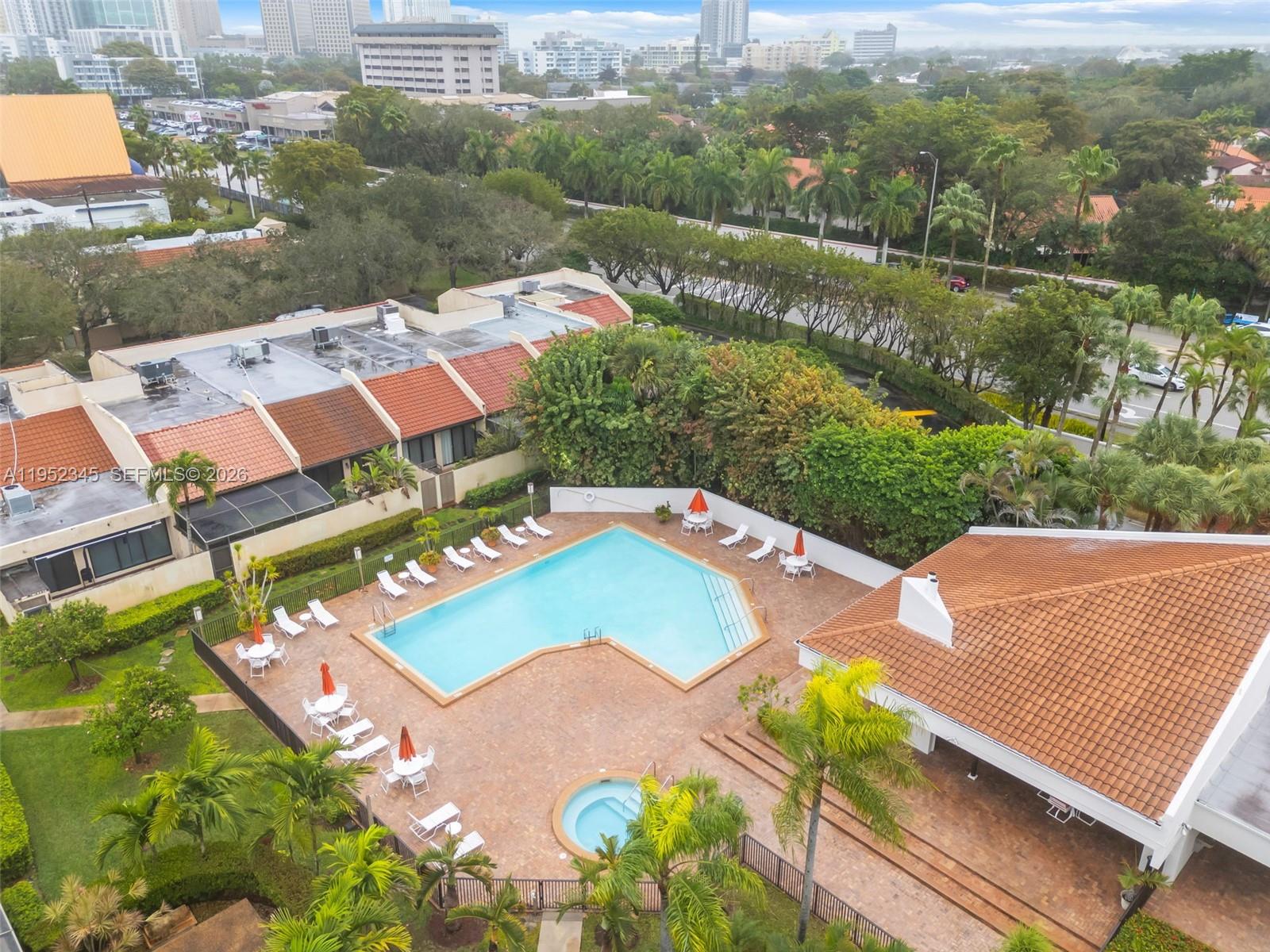 8725 Southwest 81st Court Miami, FL 33143 - Photo 23 of 27