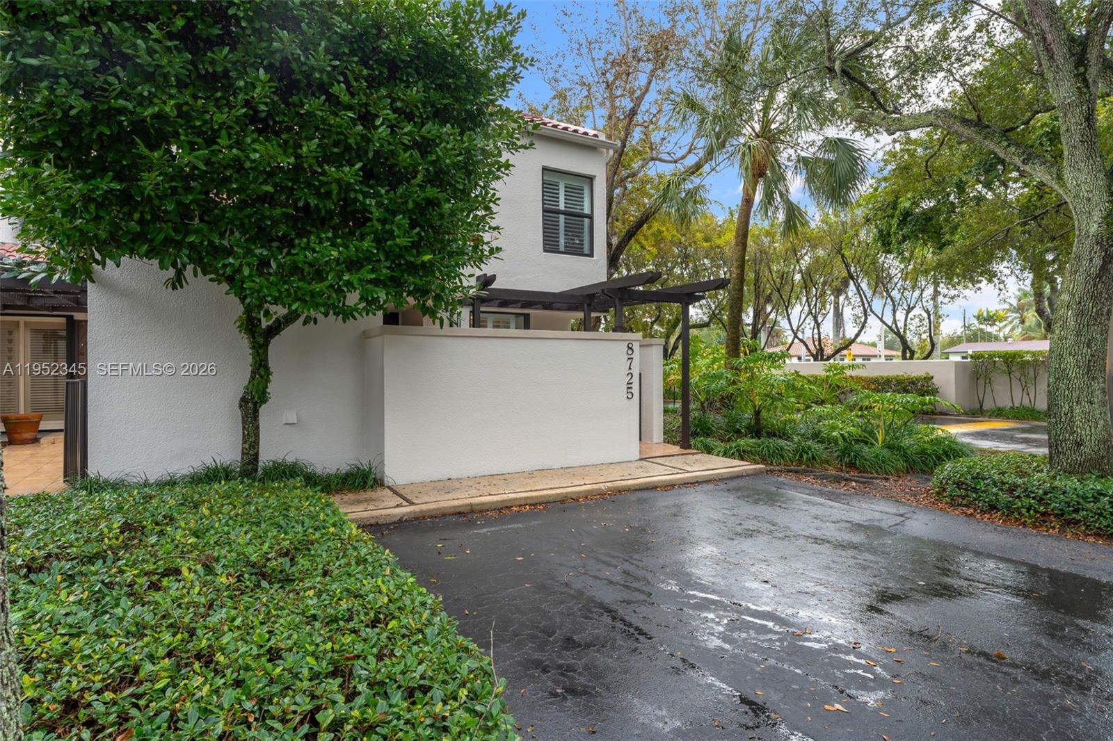 8725 Southwest 81st Court Miami, FL 33143 - Photo 26 of 27