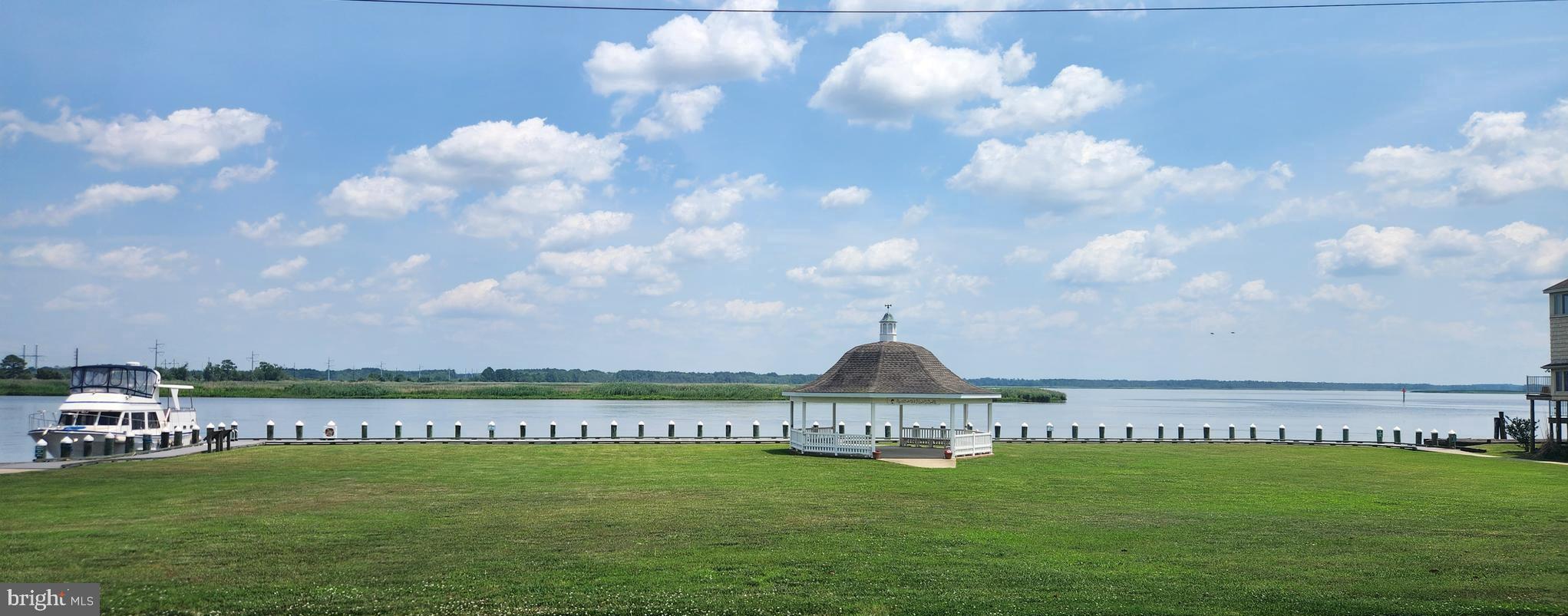 2001 Rhodesdale Vienna Vienna, MD 21869 - Photo 37 of 39 a view of a city