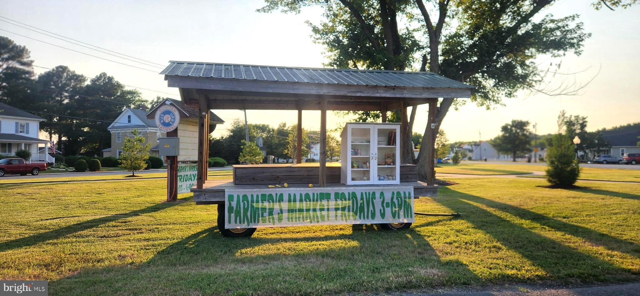 2001 Rhodesdale Vienna Vienna, MD 21869 - Photo 38 of 39 a view of a house with swimming pool and sitting area