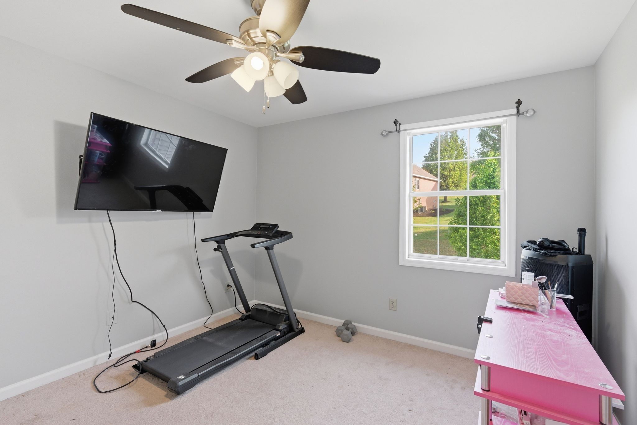 1140 Campbell Road Goodlettsville, TN 37072 - Photo 19 of 33 a view of a livingroom with furniture and a flat screen tv