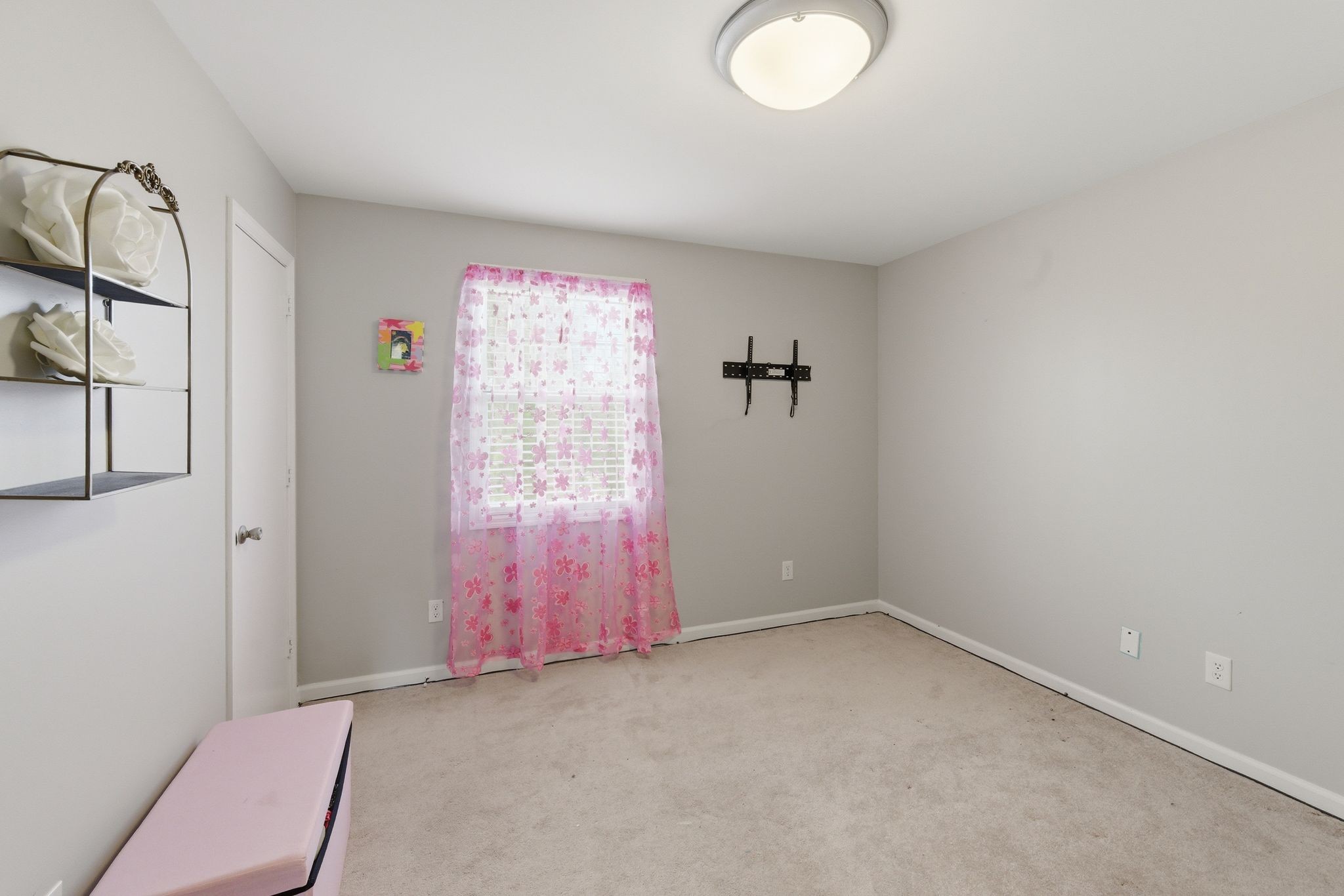 1140 Campbell Road Goodlettsville, TN 37072 - Photo 20 of 33 a view of livingroom with hardwood