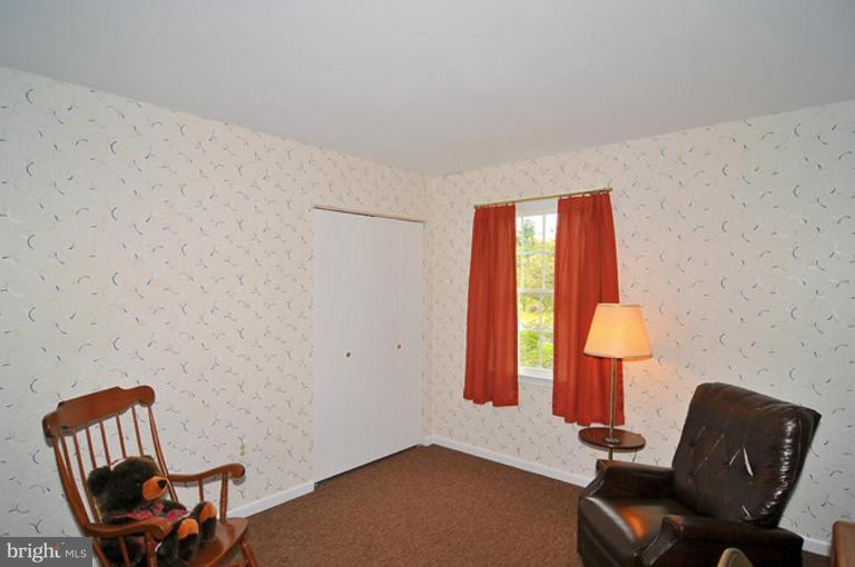 9429 Dunloggin Road Ellicott City, MD 21042 - Photo 11 of 14 Bedroom #3
