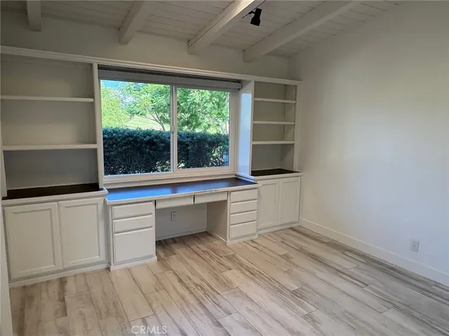 $6,800 | 1960 Vista Caudal, Newport Beach, CA 92660