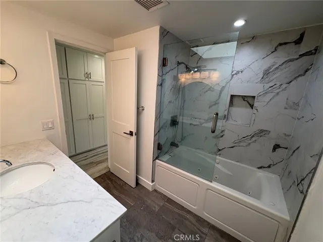 $6,800 | 1960 Vista Caudal, Newport Beach, CA 92660