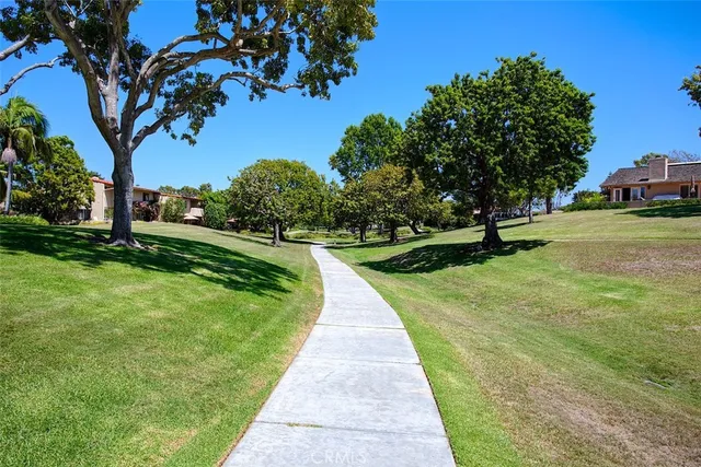 $6,800 | 1960 Vista Caudal, Newport Beach, CA 92660