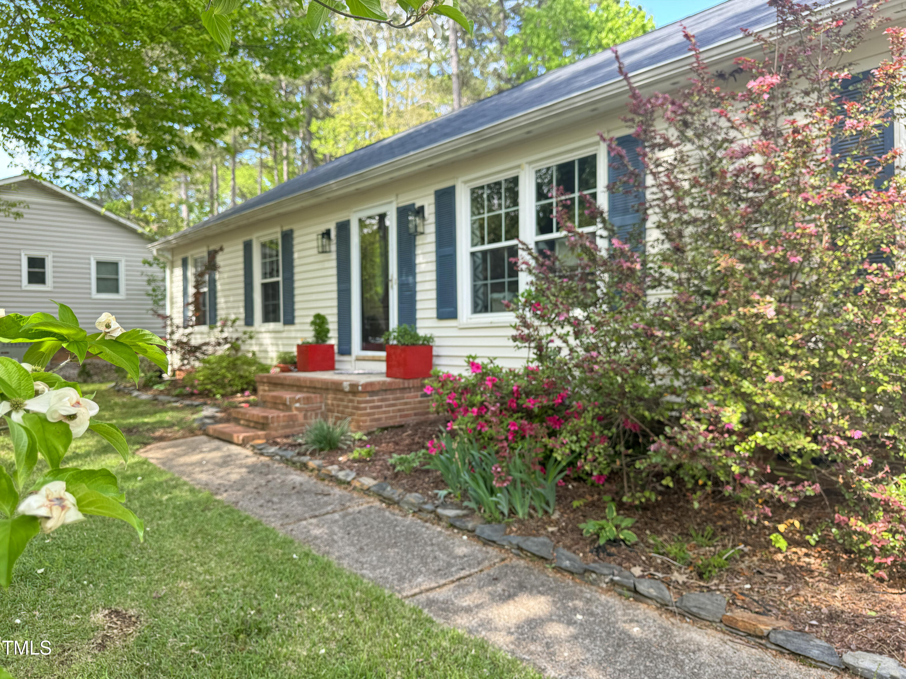 700 Sawmill Road Raleigh, NC 27615 - Photo 3 of 22 3
