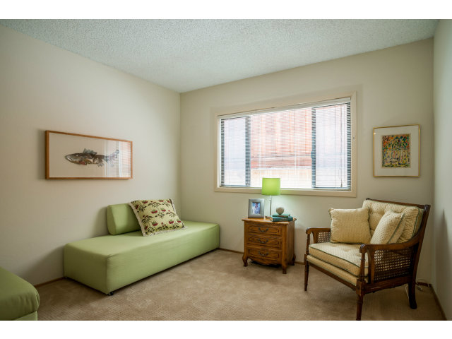 640 Clearfield Drive Millbrae, CA 94030 - Photo 14 of 25