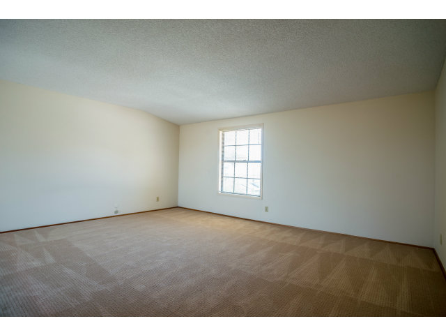 640 Clearfield Drive Millbrae, CA 94030 - Photo 17 of 25