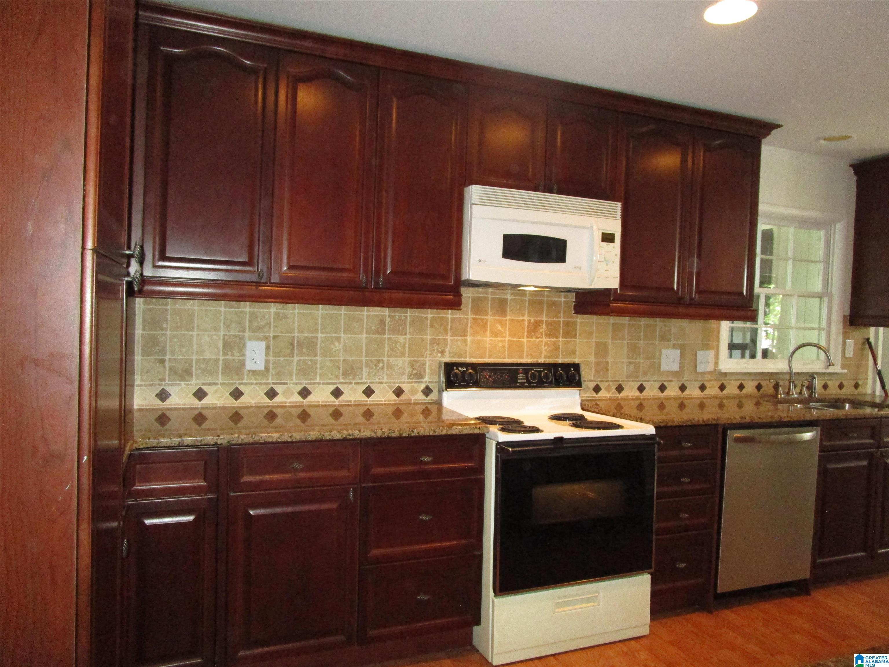 2316 Empire Road Birmingham, AL 35226 - Photo 10 of 31