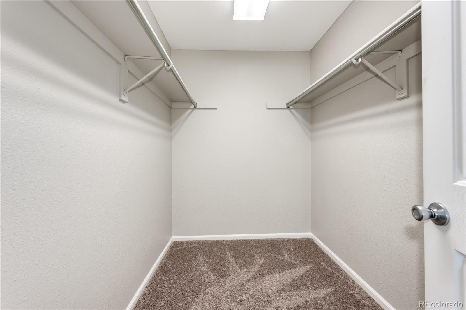 10462 Hyacinth Street Highlands Ranch, CO 80129 - Photo 25 of 40 Gallery Image 25