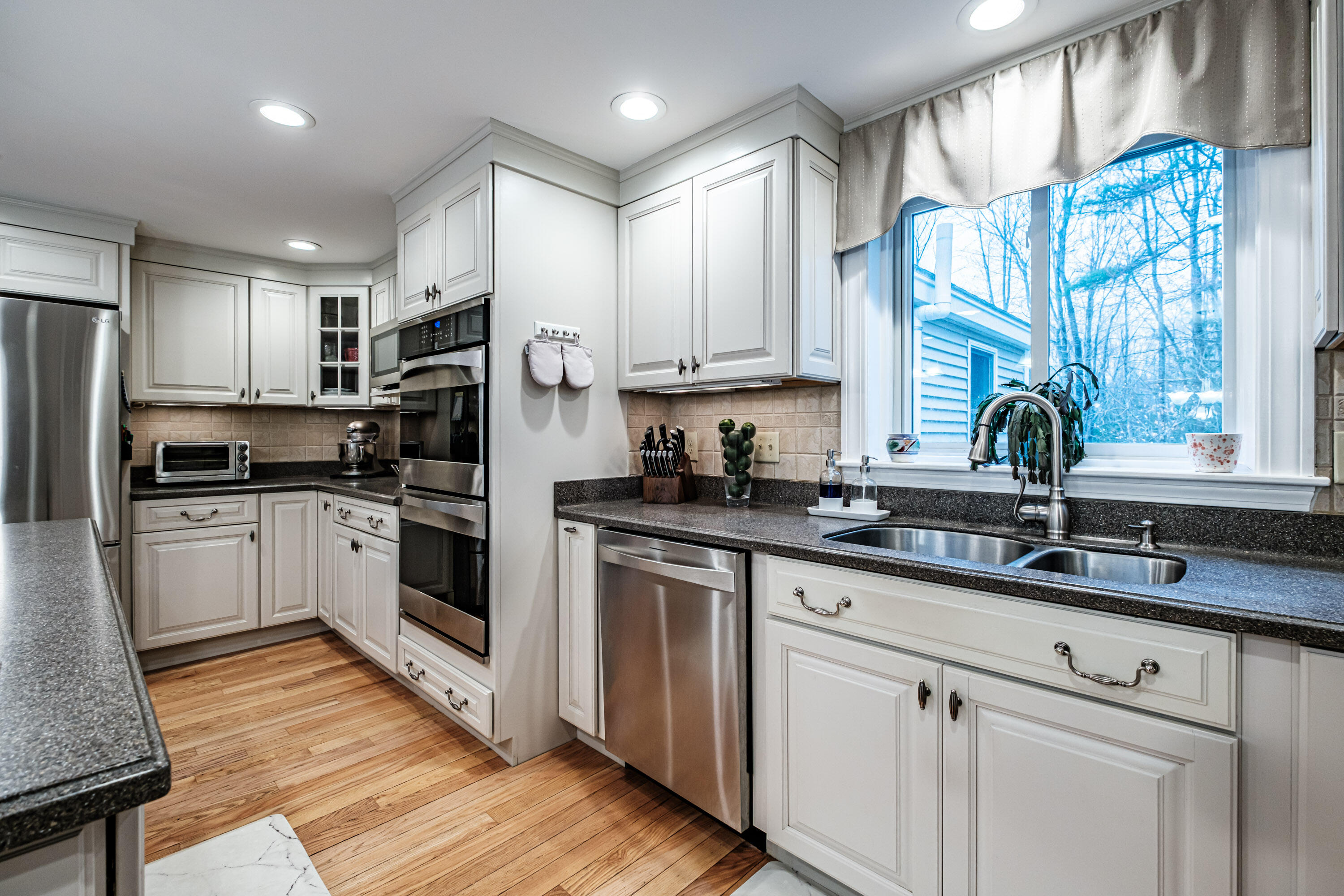 304 Blanchard Road Cumberland, ME 04021 - Photo 18 of 72 20260422gp-61069