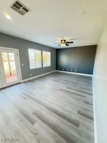 $2,300 | 3942 Meadow Foxtail Drive, Las Vegas, NV 89122