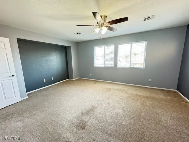 $2,300 | 3942 Meadow Foxtail Drive, Las Vegas, NV 89122