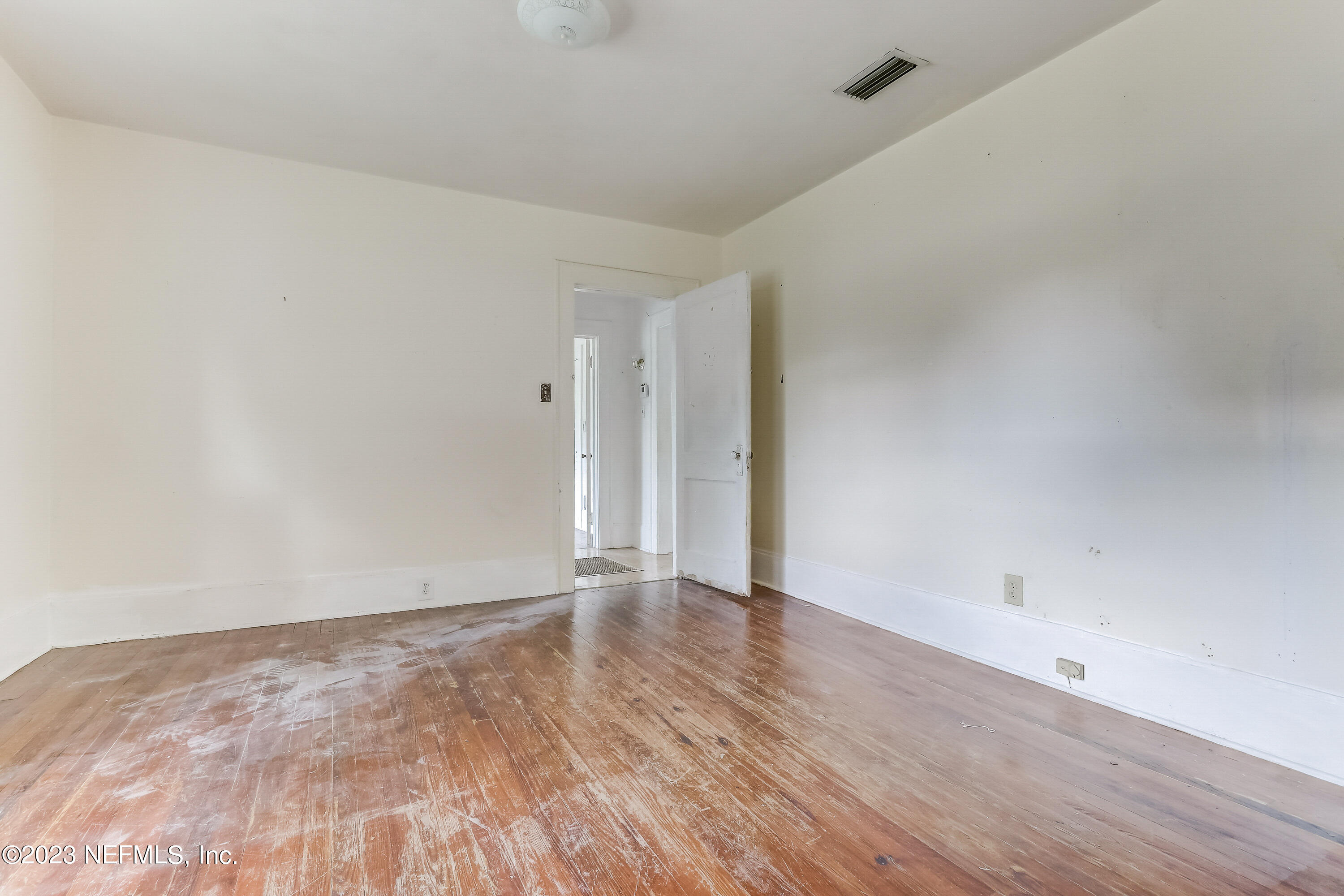 3547 Capper Road Jacksonville, FL 32218 - Photo 13 of 24 a view of an empty room