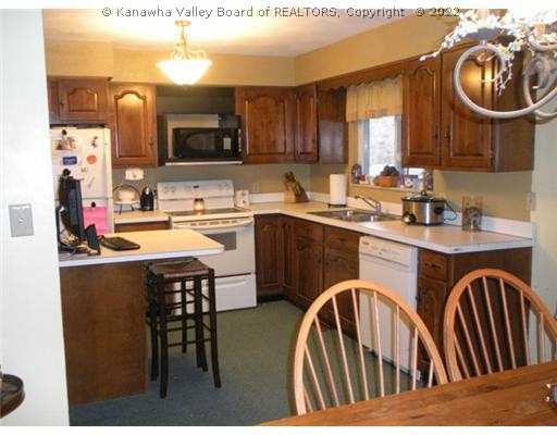 108 Brent Circle Ripley, WV 25271 - Photo 5 of 14 Kitchen.