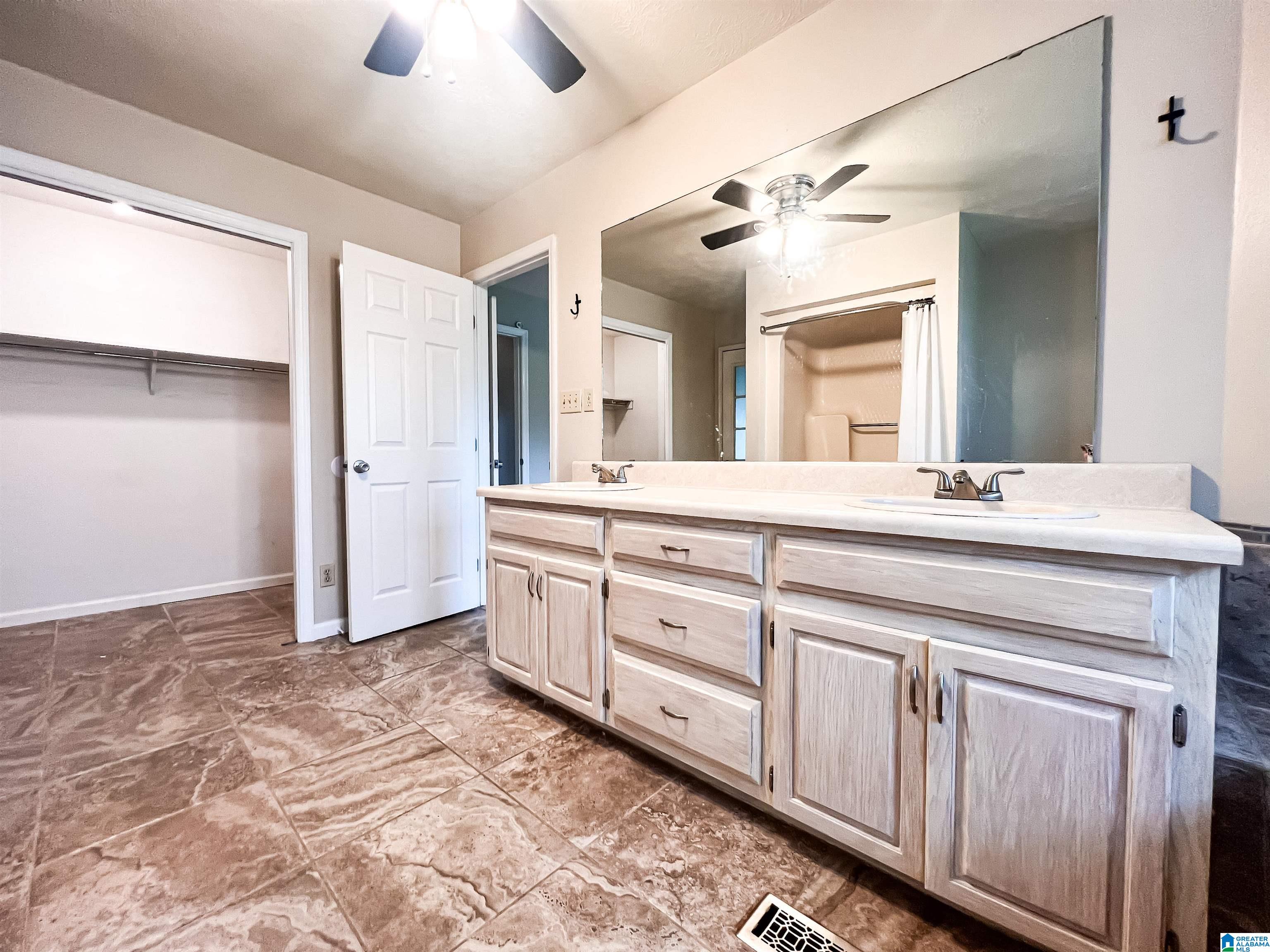 3545 Cedar Springs Road Jacksonville, AL 36265 - Photo 15 of 37