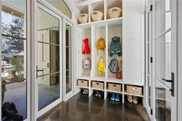 $1,500,000 | 19 Cypress Road, Covington, LA 70433