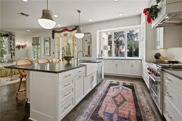 $1,500,000 | 19 Cypress Road, Covington, LA 70433