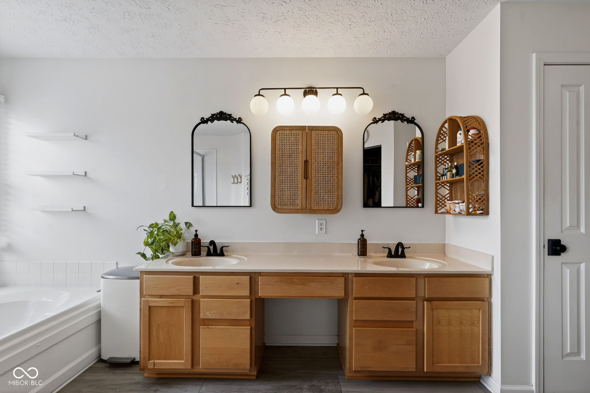 12033 Flintstone Court Fishers, IN 46037 - Photo 25 of 50