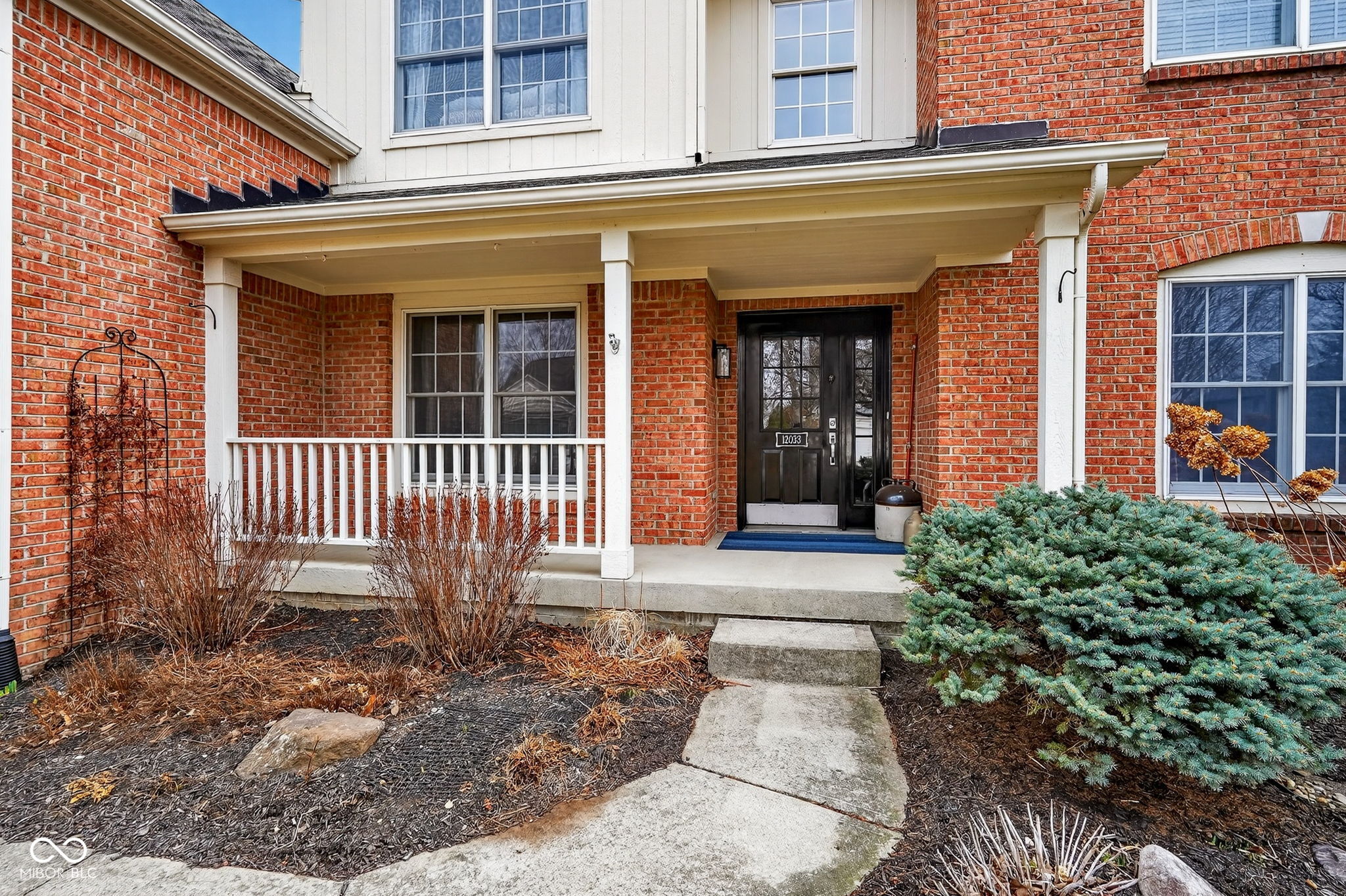 12033 Flintstone Court Fishers, IN 46037 - Photo 3 of 50