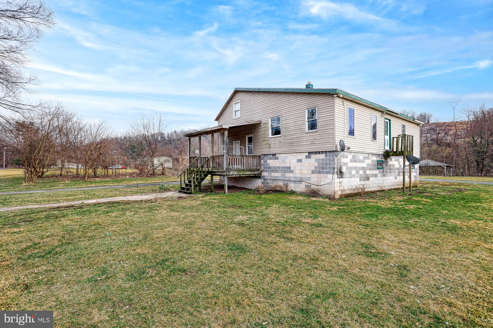 302 Marsh Run Road New Cumberland, PA 17070 - Photo 2 of 45 Gallery Image 2