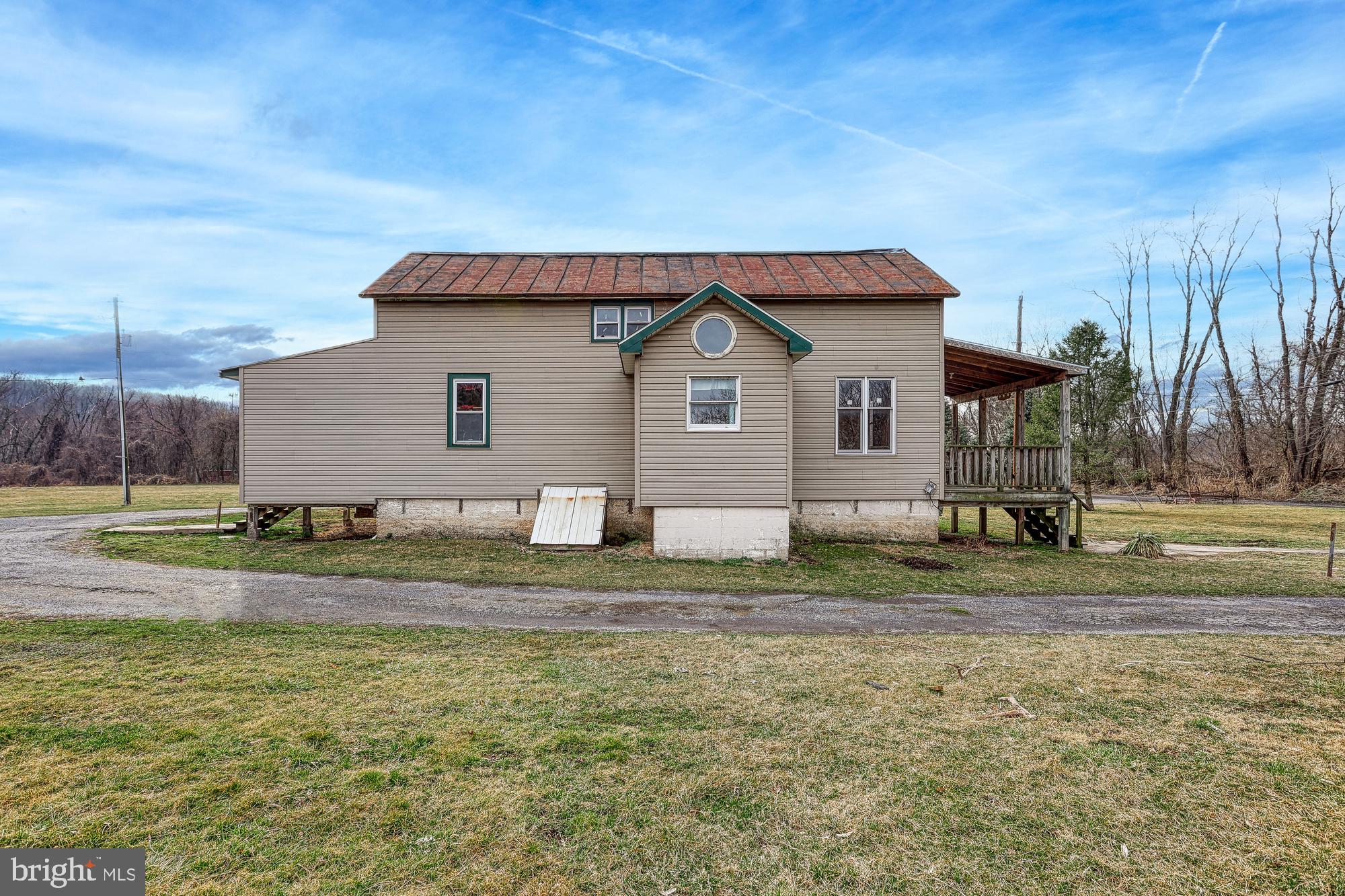 302 Marsh Run Road New Cumberland, PA 17070 - Photo 4 of 45 Gallery Image 4