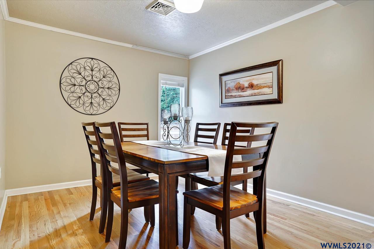31936 Fern Road Philomath, OR 97370 - Photo 4 of 42 Gallery Image 4