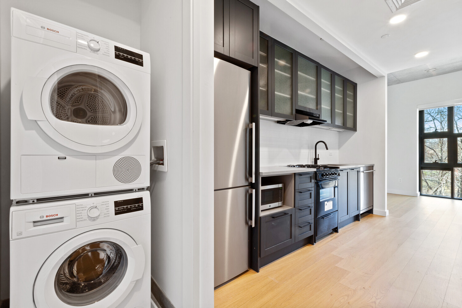 860 Lorimer Street, Unit 3K Brooklyn, NY 11222 - Photo 3 of 10