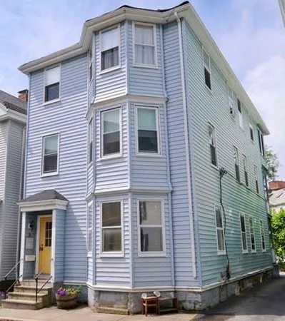 $3,200 | 49 Prince Street, Unit 1, Brookline, MA 02445