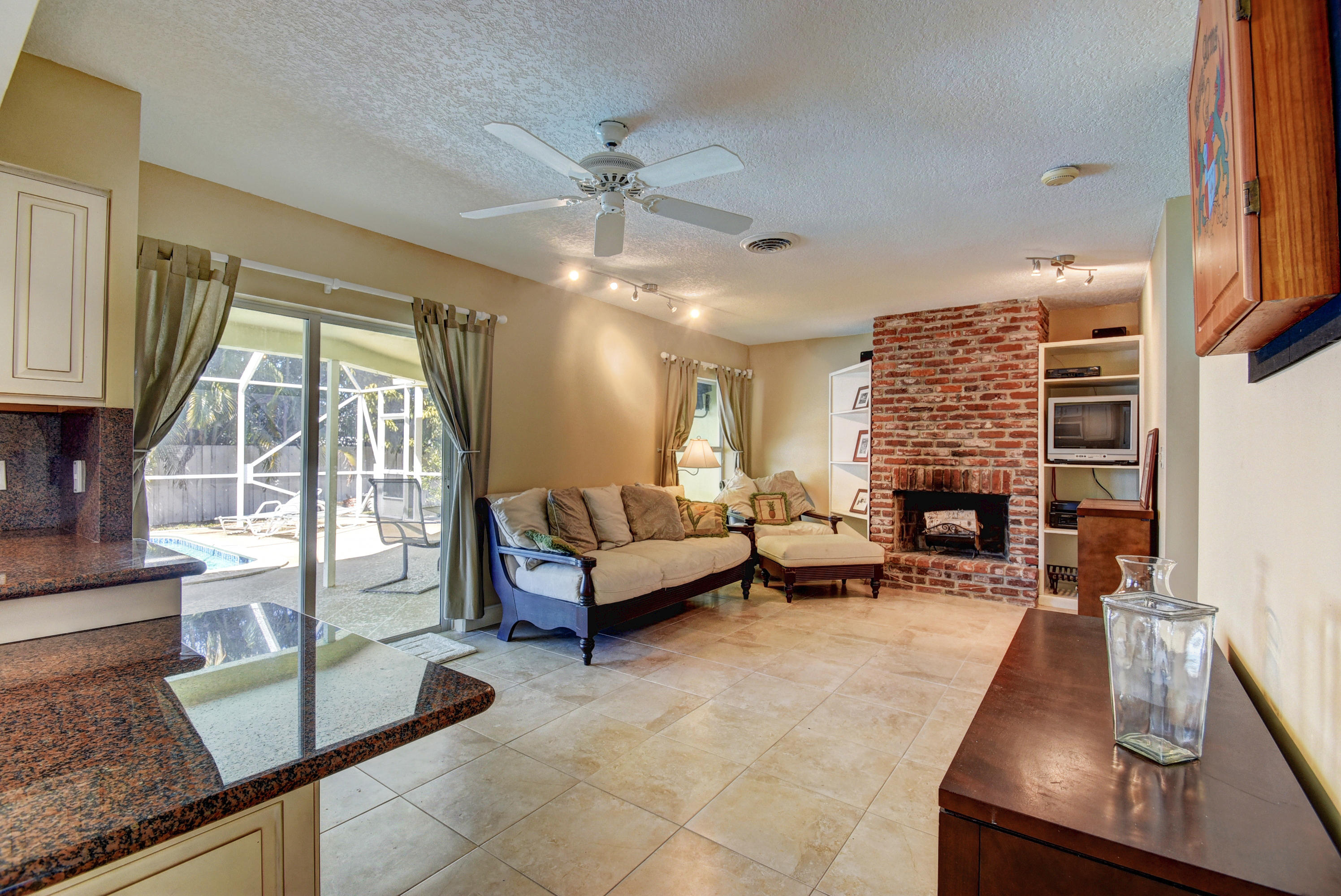 1299 Southwest 8th Street Boca Raton, FL 33486 - Photo 11 of 40 10