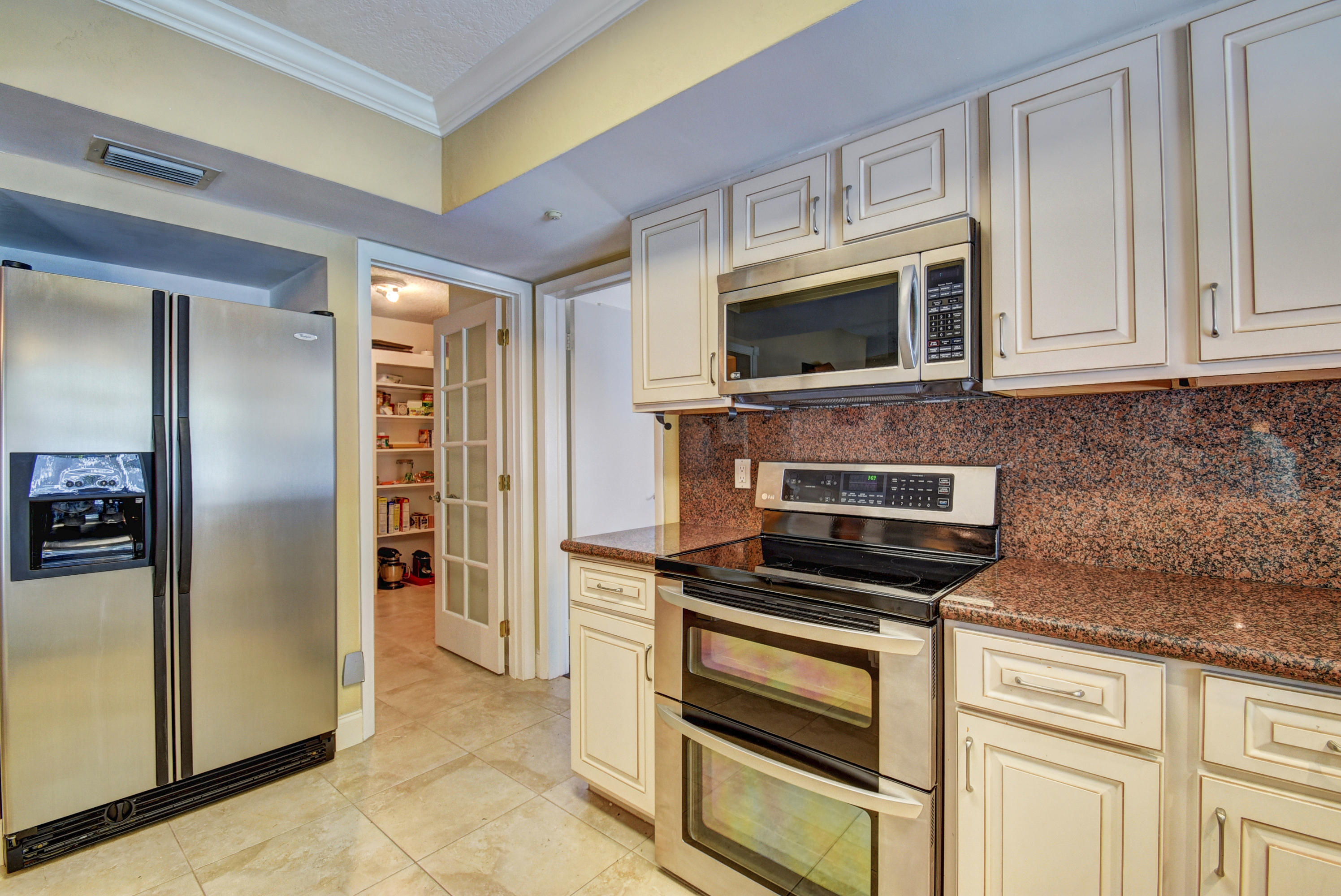1299 Southwest 8th Street Boca Raton, FL 33486 - Photo 16 of 40 15