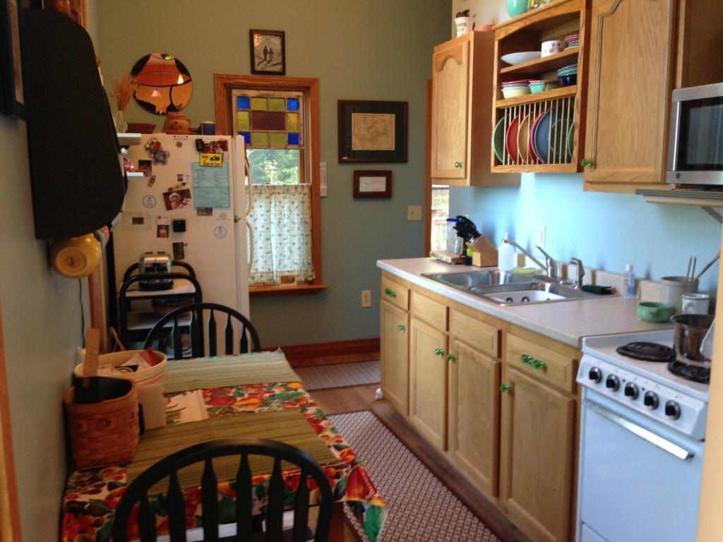 101 Swans Road Raymond, ME 04071 - Photo 6 of 35 Cottage #1 kitchen