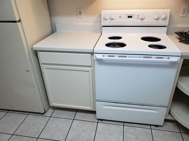 $1,095 | 2218 Katy Lane, Unit B, Georgetown, TX 78626