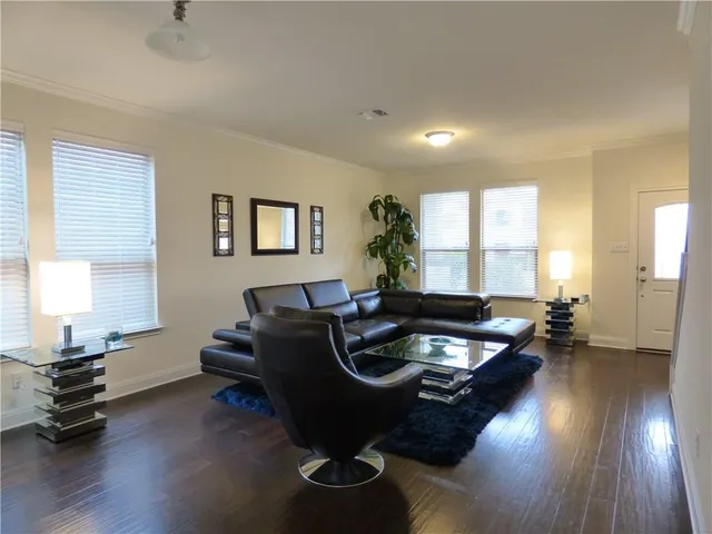 $449,950 | 1216 Yellow Iris Road, Leander, TX 78641