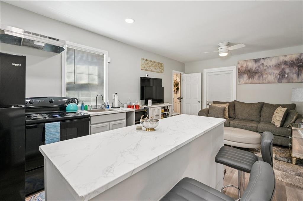 3085 Juhan Road Southwest Stone Mountain, GA 30087 - Photo 16 of 27
