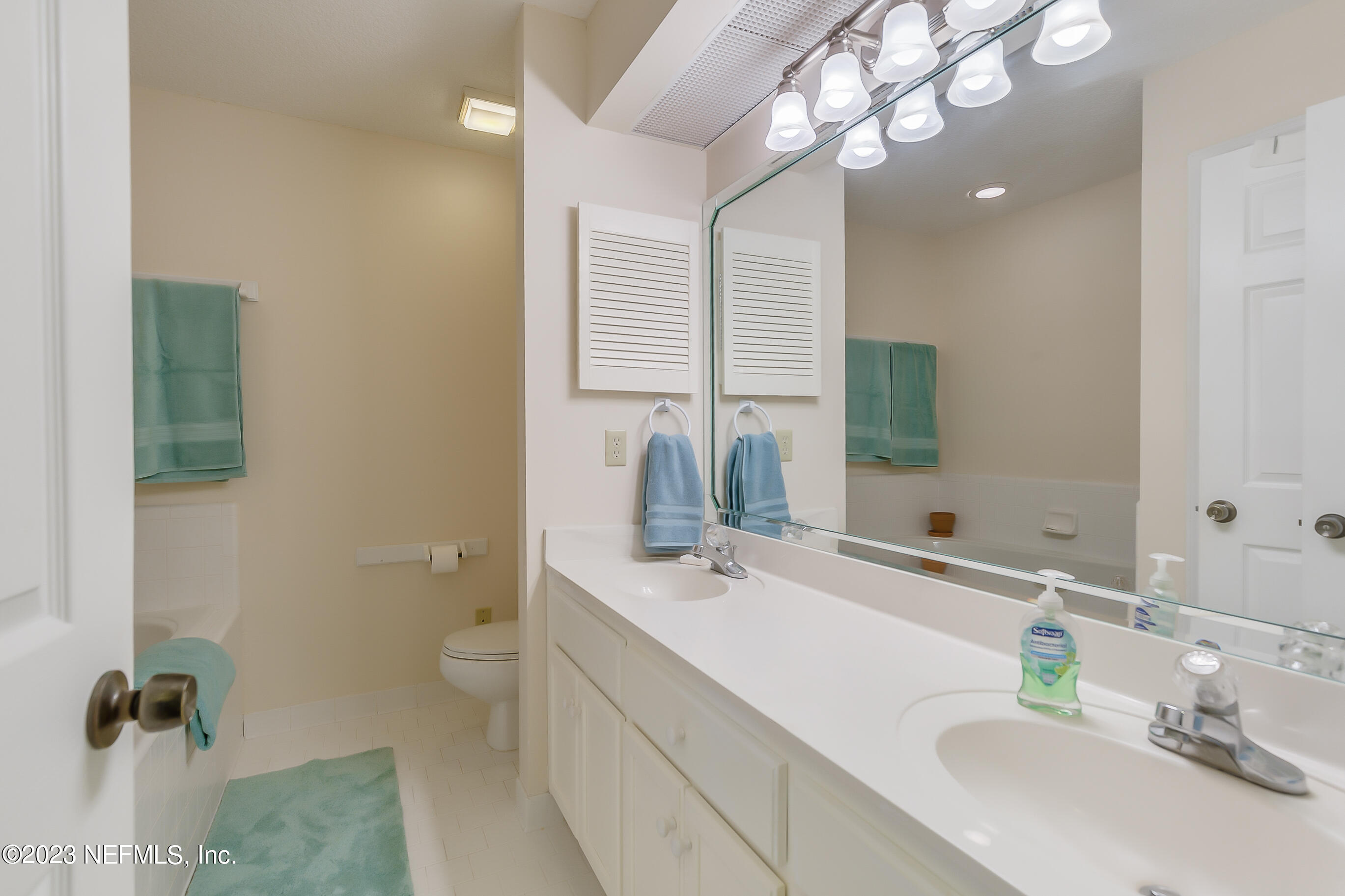 541777 Lem Turner Road Callahan, FL 32011 - Photo 27 of 32 Common Bath double vanity 2