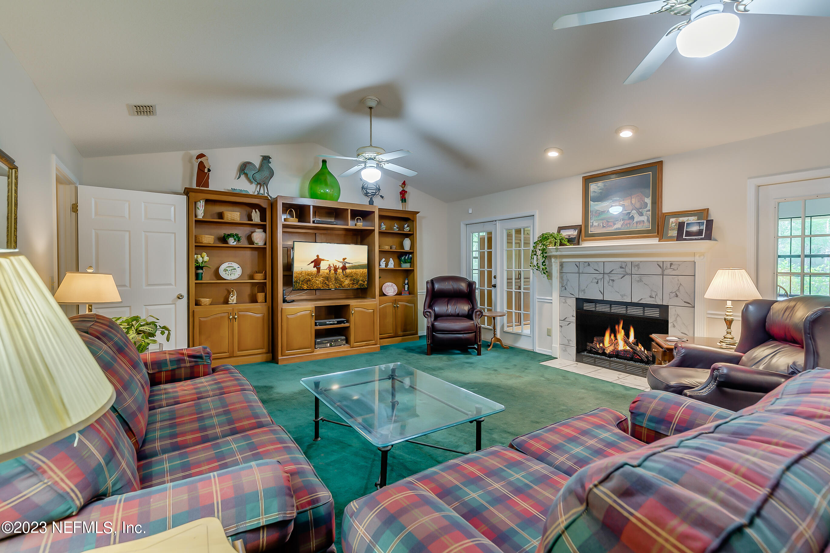 541777 Lem Turner Road Callahan, FL 32011 - Photo 9 of 32 Family Room 2
