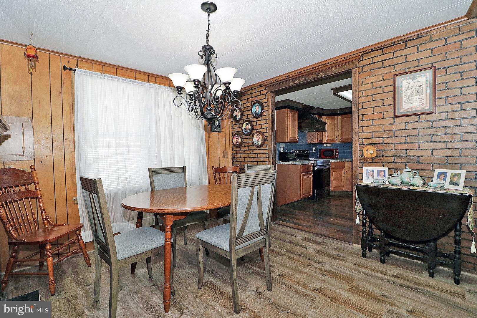 16 Partridge Place Whiting, NJ 08759 - Photo 11 of 29 a dining room with furniture and window