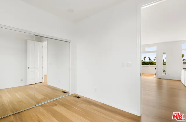 $2,400,000 | 29500 Heathercliff Road, Unit 285, Malibu, CA 90265