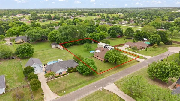 $399,000 | 314 Clay Lane, Red Oak, TX 75154
