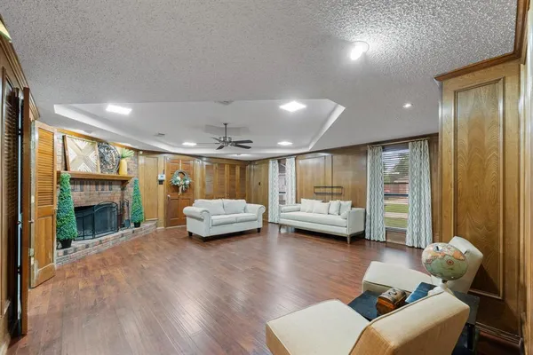 $399,000 | 314 Clay Lane, Red Oak, TX 75154