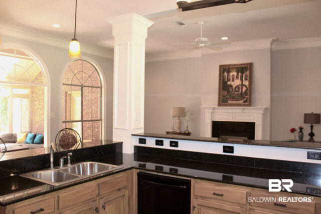 8643 Pine Run Daphne, AL 36527 - Photo 12 of 45 Kitchen