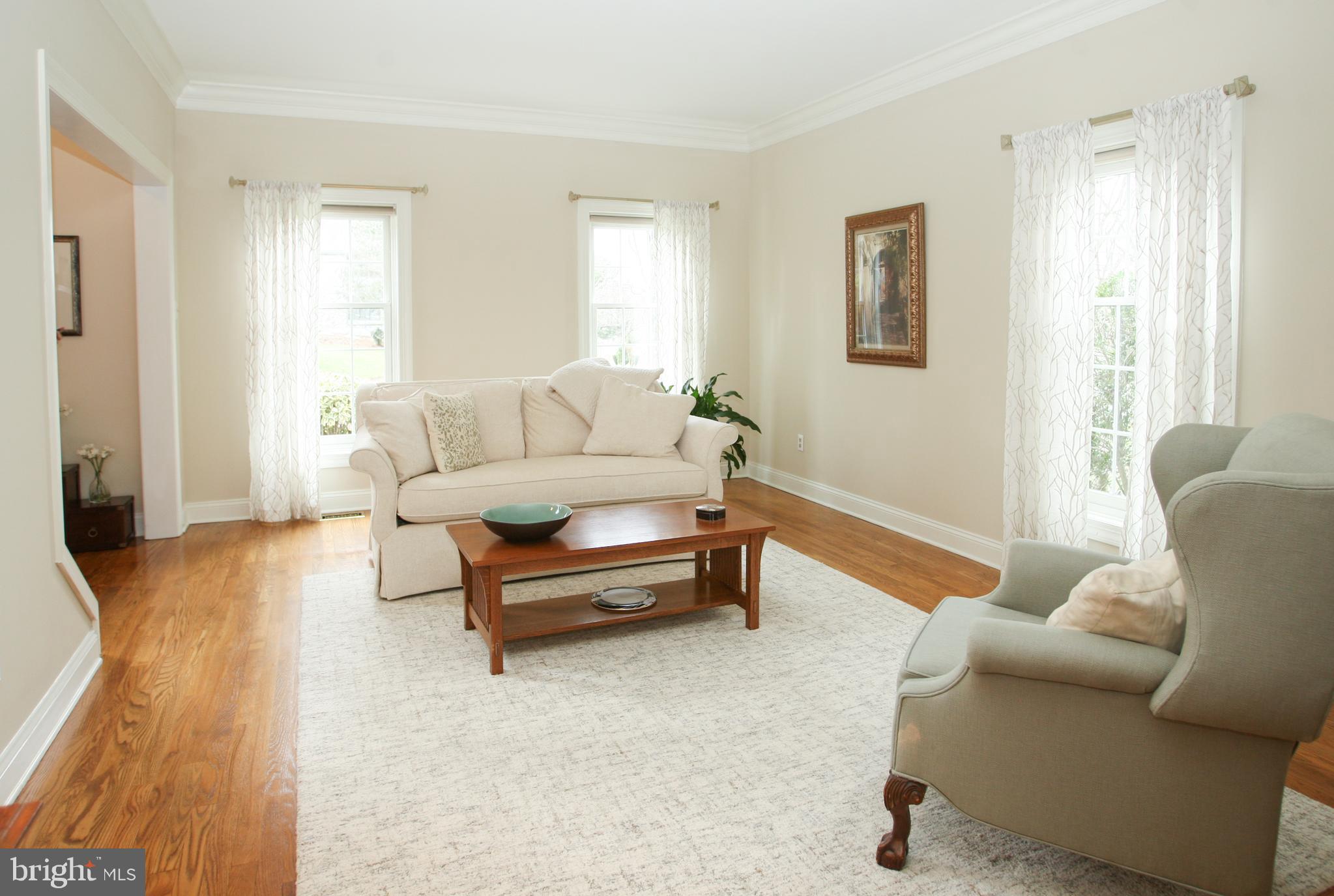 227 Kirkbrae Road Kennett Square, PA 19348 - Photo 17 of 60 Formal Living
