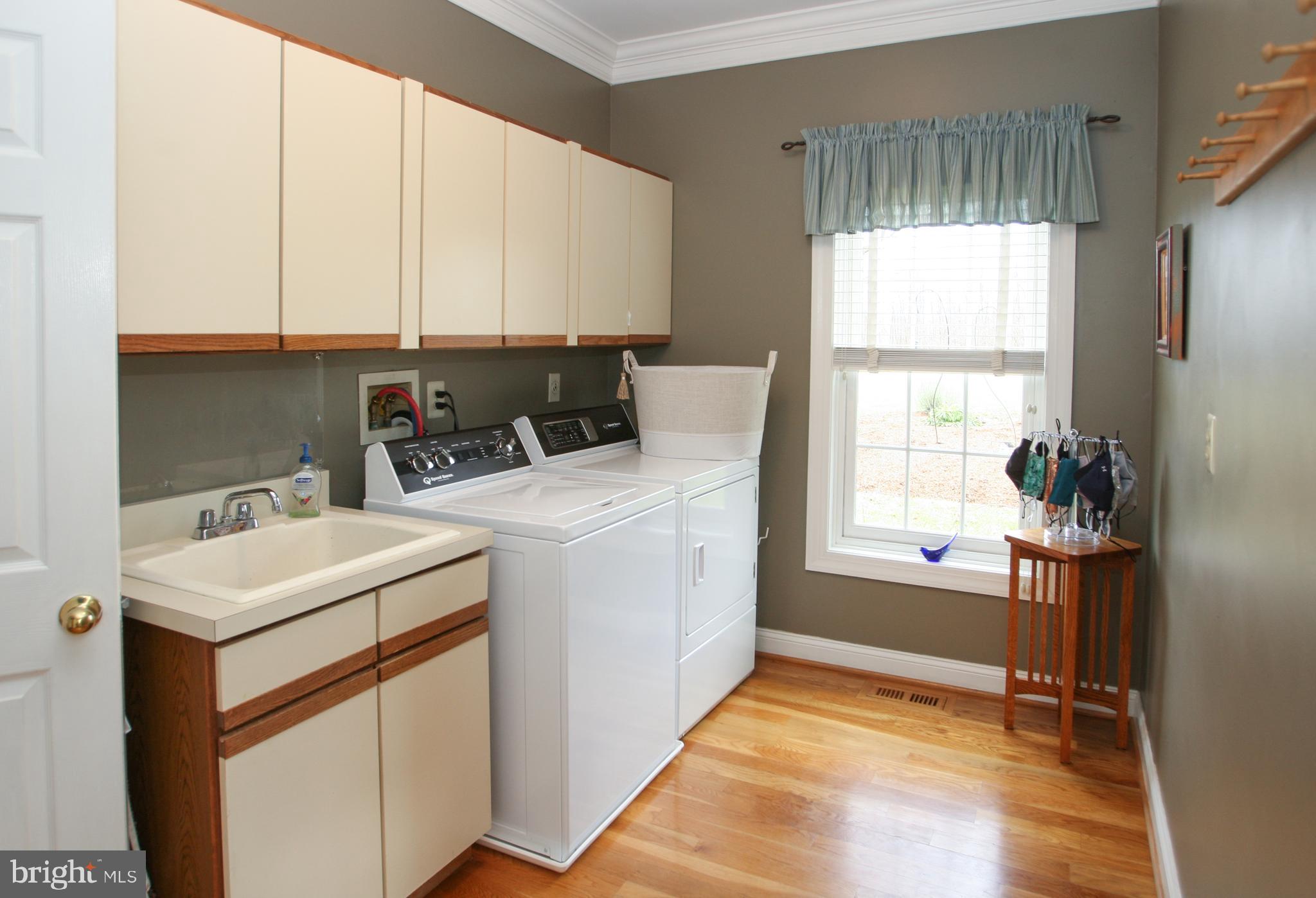 227 Kirkbrae Road Kennett Square, PA 19348 - Photo 21 of 60 First floor laundry