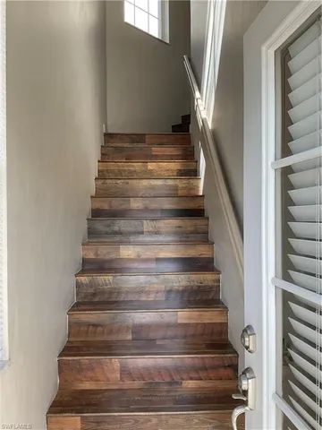 $570,000 | 3060 Horizon Lane, Unit 1404, Naples, FL 34109