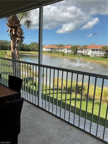 $570,000 | 3060 Horizon Lane, Unit 1404, Naples, FL 34109