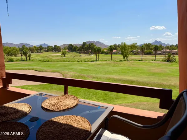 $1,700 | 12212 North Paradise Village Parkway West, Unit 331, Phoenix, AZ 85032