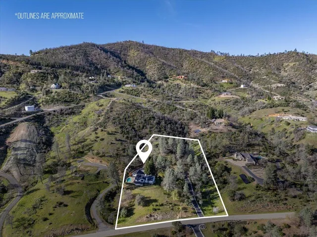 $699,800 | 15189 Mountain Shadows Drive, Redding, CA 96001