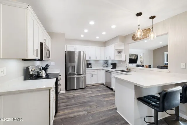 $699,900 | 11295 North Glodia Drive, Flagstaff, AZ 86004